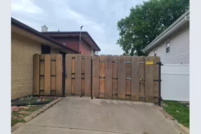 3514 170th Place, Lansing, IL 60438 - Photo 3