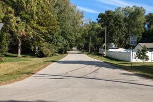 21W230 Pershing Ave, Lombard, IL 60148 - Photo 29