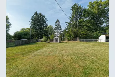 2124 Middlebury Road, Freeport, IL 61032 - Photo 25