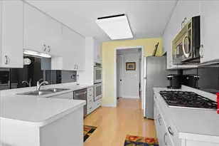 4545 W Touhy Ave, Lincolnwood, IL 60712 - Photo 7