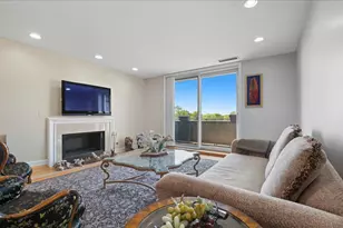 4545 W Touhy Ave, Lincolnwood, IL 60712 - Photo 3