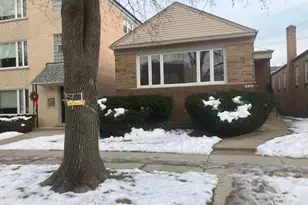 6325 N Whipple Ave, Chicago, IL 60659 - Photo 1