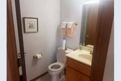 18623 Augusta Lane, Hazel Crest, IL 60429 - Photo 17