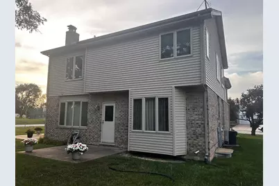 18623 Augusta Lane, Hazel Crest, IL 60429 - Photo 3