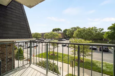 3856 S Parkway Drive #2A, Northbrook, IL 60062 - Photo 15