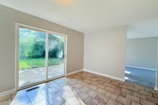 2711 Larkspur Ln, Hazel Crest, IL 60429 - Photo 9