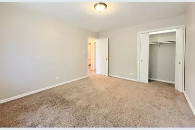 1122 W Iowa Street, Glenwood, IL 60425 - Photo 15