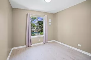 128 Sycamore Ave, Streamwood, IL 60107 - Photo 11