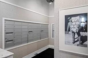 360 W Illinois St, Chicago, IL 60654 - Photo 15