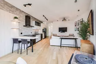 2820 W Lyndale St, Chicago, IL 60647 - Photo 3