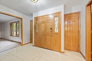 905 Merrill New Rd, Sugar Grove, IL 60554 - Photo 3