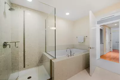 340 E Randolph Street #3304, Chicago, IL 60601 - Photo 11