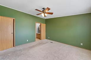 219 Meadowlark Ln, Sandwich, IL 60548 - Photo 9