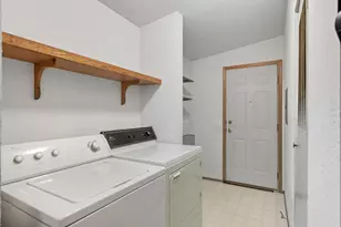 219 Meadowlark Ln, Sandwich, IL 60548 - Photo 17