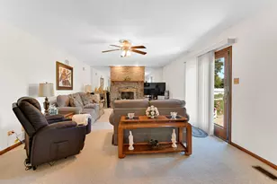 433 Wheatfield Rd, Matteson, IL 60443 - Photo 11