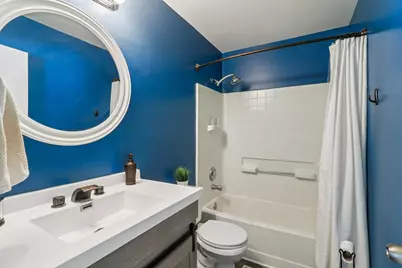 47 S Treehouse Lane, Round Lake, IL 60073 - Photo 13