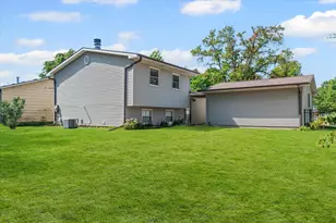 2306 Winchester Dr, Champaign, IL 61821 - Photo 27