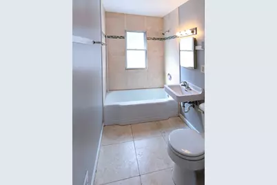 7535 W 58th Place, Summit, IL 60501 - Photo 23