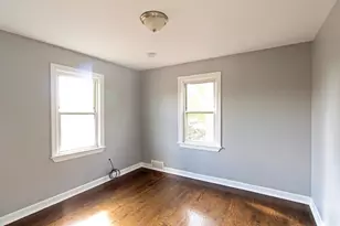 7535 W 58th Pl, Summit, IL 60501 - Photo 21