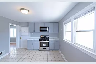 7535 W 58th Place, Summit, IL 60501 - Photo 13