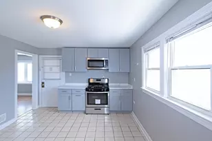 7535 W 58th Pl, Summit, IL 60501 - Photo 13