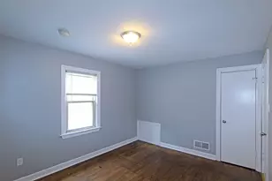 7535 W 58th Pl, Summit, IL 60501 - Photo 15