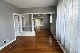 7535 W 58th Pl, Summit, IL 60501 - Photo 5