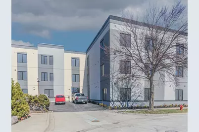 1300 Jefferson Street #10, Des Plaines, IL 60016 - Photo 1