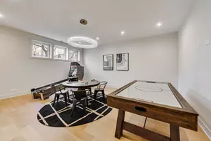 4442 N Greenview Ave, Chicago, IL 60640 - Photo 29