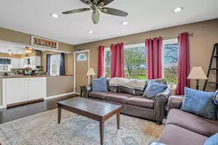 12216 Pleasant Valley Rd, Woodstock, IL 60098 - Photo 21