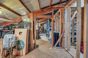 12216 Pleasant Valley Rd, Woodstock, IL 60098 - Photo 75