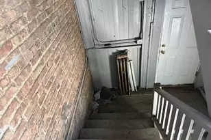 7926 S Peoria St, Chicago, IL 60620 - Photo 9