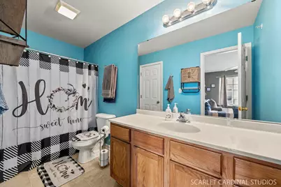 475 N Charles Street, Cortland, IL 60112 - Photo 9