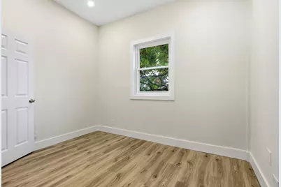 3235 W Flournoy Street, Chicago, IL 60624 - Photo 33