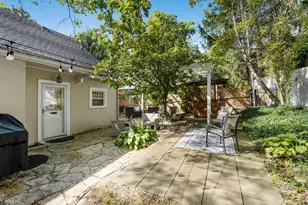 317 E Walnut St, Hinsdale, IL 60521 - Photo 35