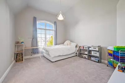 39W821 S Hathaway Lane, Geneva, IL 60134 - Photo 31