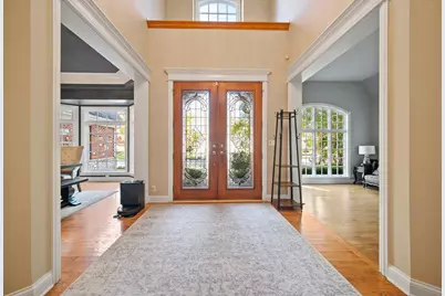 39W821 S Hathaway Lane, Geneva, IL 60134 - Photo 3