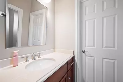 39W821 S Hathaway Lane, Geneva, IL 60134 - Photo 33