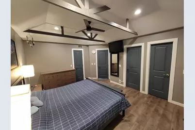 515 Surrey Ridge Drive, Cary, IL 60013 - Photo 33