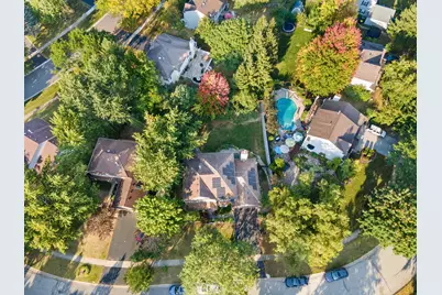 515 Surrey Ridge Drive, Cary, IL 60013 - Photo 71