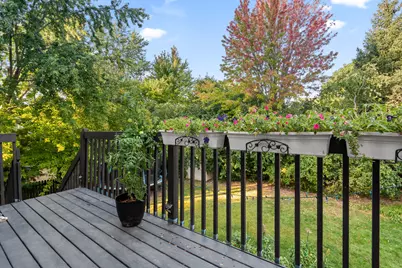 515 Surrey Ridge Drive, Cary, IL 60013 - Photo 65