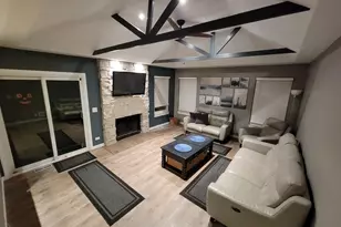 515 Surrey Ridge Dr, Cary, IL 60013 - Photo 23