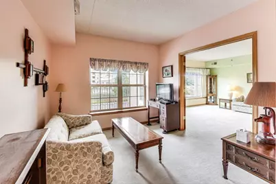 1200 S Prospect Avenue #108, Elmhurst, IL 60126 - Photo 9