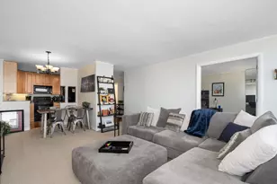 [Address not provided], Chicago, IL 60610 - Photo 9