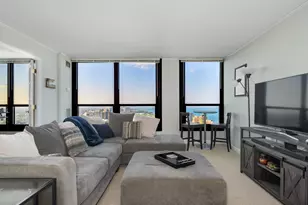 [Address not provided], Chicago, IL 60610 - Photo 5