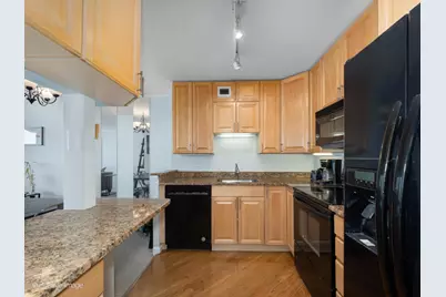 [Address not provided], Chicago, IL 60610 - Photo 15