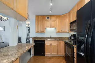 [Address not provided], Chicago, IL 60610 - Photo 15