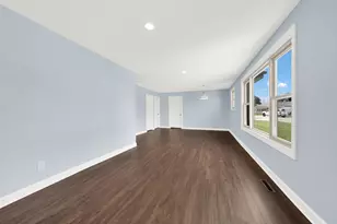 8053 S Kenton Ave, Chicago, IL 60652 - Photo 13