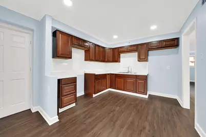 8053 S Kenton Avenue, Chicago, IL 60652 - Photo 5