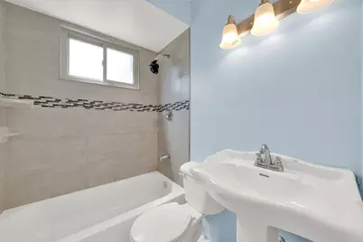 8053 S Kenton Avenue, Chicago, IL 60652 - Photo 11